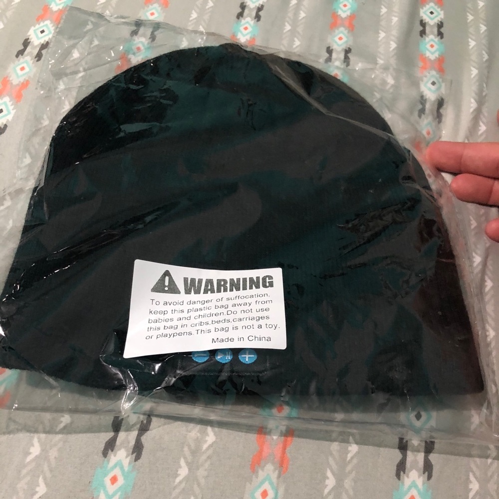 Bluetooth Wireless Headphone Beanie